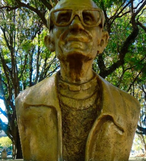 Luis Jeannot Sueyro